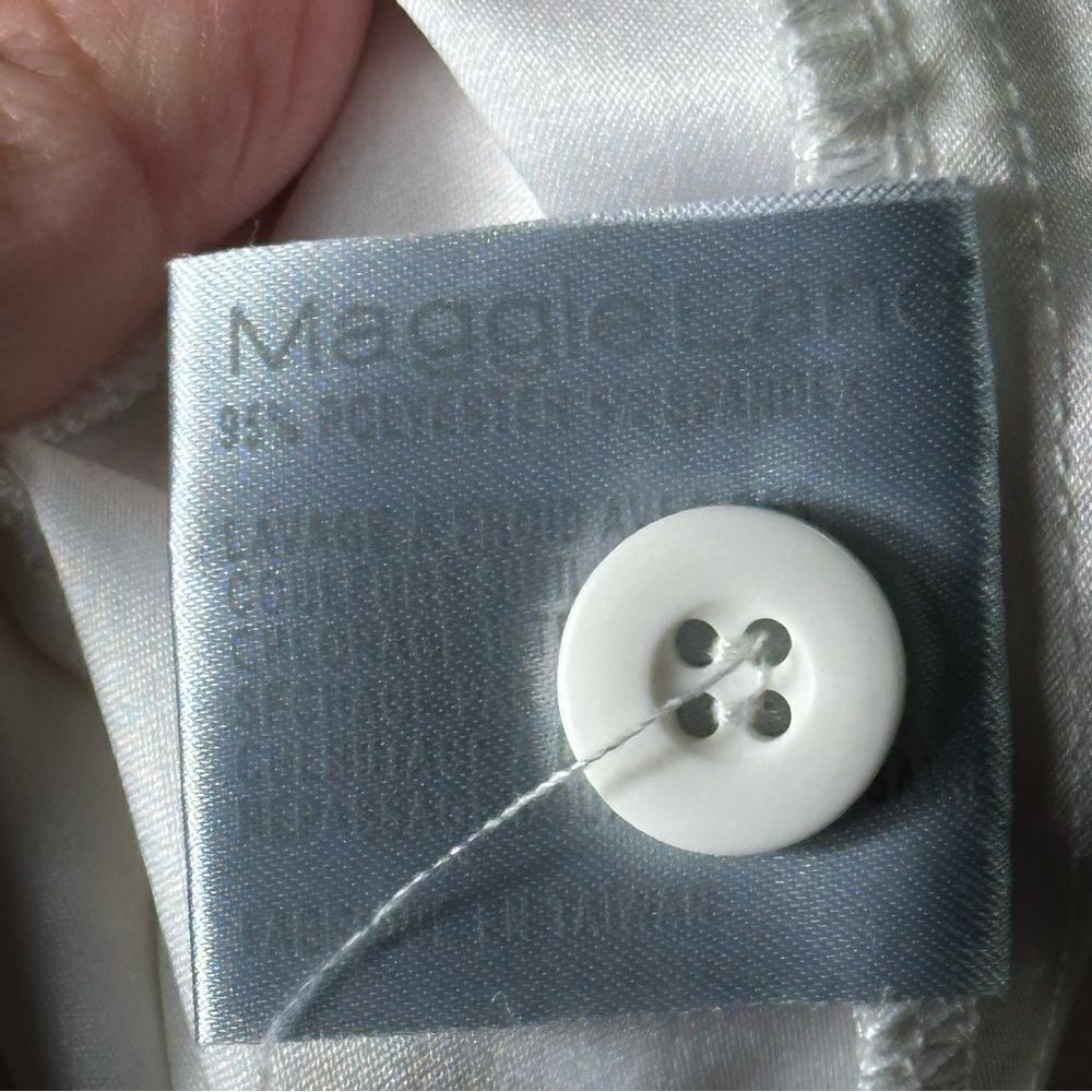 White Cotton Bermuda Shorts Tailored Fit - Picture 7 of 9